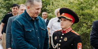 Юрий Трутнев посетил Республиканскую кадетскую школу-интернат имени Героя России Виталия Сукуева в Улан-Удэ - ГТРК Бурятия