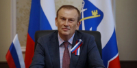 Александр Дрозденко поздравил жителей Ленобласти с Днем России - Online47.Ru