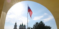 Игорь Бабушкин поздравил астраханцев с Днём России - Астрахань 24