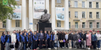В рамках акции #ВозложениеЦветовПамять96 - Администрация г. Лесной