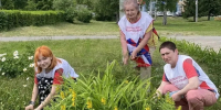 добровольцы высадили клумбы у Молодёжного центра - Городской округ Ступино
