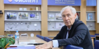 Сергей Аксёнов поздравил Александра Баталина с наградой от президента России - Вести Крым
