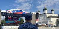 В Астрахани Росгвардия приняла участие в торжественном мероприятии ко Дню России - Росгвардия
