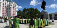 В Кирове отслужили молебен, посвященный Дню рождения Святого Благоверного князя Александра Невского - ГТРК Вятка