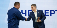 Дмитрий Артюхов вручил дипломы выпускникам образовательной программы «Герои Ямала» - Администрация ЯНАО