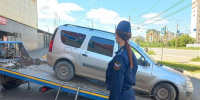 Приставы Удмуртии забрали три машины у должников - Комсомольская Правда