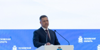 Михаил Ведерников вручил федеральные и региональные награды псковичам - Псковская правда