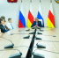 Сергей Меняйло вручил паспорта юным жителям Северной Осетии - Администрация РСО-А