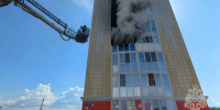 Мужчина пострадал при пожаре в многоэтажном доме в Югре. ВИДЕО - СургутИнформТВ