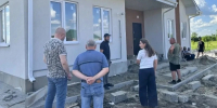 Альмира Давыдова проверила строительство домов для многодетных семей в Белгородском округе - Сетевое издание Знамя 31