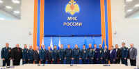 Глава МЧС России Александр Куренков встретился с сотрудниками ведомства-участниками СВО - МЧС