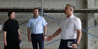 Врио губернатора проверил ход капремонта школы № 2 и ДК «Комсомолец» в Старом Осколе - БелПресса