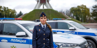 Фотогеничная сотрудница ГИБДД Эльвира Пилипкова сделала снимок на Кургане Бессмертия - ИА Наш Брянск.ru