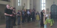 В Тарко-Сале в Свято-Никольском храме впервые свершился мото-молебен к открытию сезона - ГТРК Ямал