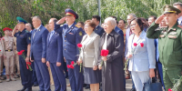 Фото Председатель Улан-Удэнского горсовета депутатов принял участие в митинге на Мемориале Победы - Газета Новая Бурятия