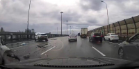 Видео: у Ржевского лесопарка произошло ДТП с летальным исходом - Spbdnevnik.ru