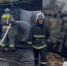 В Благовещенске горели гаражи и автомобили в них видео - Amur.Life