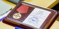 Государственными и региональными наградами отметили депутатов Магаданской областной Думы - Kolyma.Ru