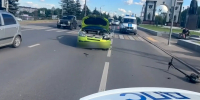 В Курске на проспекте Победы автомобиль сбил двух детей на электросамокате - РИА Курск