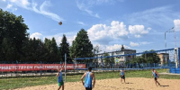 В Серебряных Прудах пляжный волейбол собрал 16 команд в честь Дня России - РТВ-Подмосковье