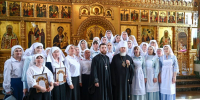 Брянский митрополит Александр впервые совершил чин посвящения в сестры милосердия - БрянскToday.Ru