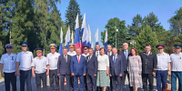 В День России в Барнауле росгвардейцы обеспечили охрану порядка во время торжественной церемонии поднятия государственного флага - Росгвардия