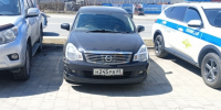 Неизвестный столкнулся с Nissan Bluebird и скрылся с места ДТП в Южно-Сахалинске - News.Astv.Ru