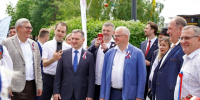 «Единая Россия» поздравила новосибирцев с Днем России - Газета Степная нива