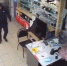 В Братске мужчина с игрушечным пистолетом ограбил комиссионный магазин - Baikal24.Ru