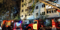 В Самаре в крупном пожаре после хлопка газа погиб человек - Волга Ньюс