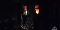 МЧС: Частный дом горел по всей площади - 168.Ru