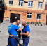 Кольцо с опухшего пальца помогли снять мужчине липецкие спасатели - Липецкая ГТРК