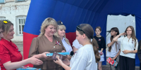 12 июня 2026 года центральная площадь поселка Судиславль стала местом проведения трогательной и торжественной церемонии «Мы — граждане России» - Судиславский муниципальный округ
