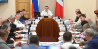 Виталий Хоценко поручил усилить информирование жителей по актуальным вопросам региональной повестки - Газета Омский пригород