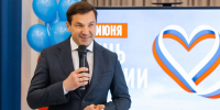 Глава Челябинска Алексей Лошкин вручил паспорта активистам «Движения Первых» - Администрация г. Челябинск