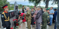 В селе Ключи Бугульминского района открыли стелу участникам специальной военной операции - Бугульминская газета