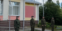 В Северной школе №1 увековечена память Константина Гуртова. - Администрация Белгородского района