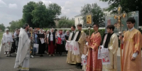 В посёлке Первомайский отметили престольный праздник храма Всех святых - Газета Оренбуржье