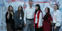 В День России на форуме прошла акция «Мы — Россия» - Институт культуры и искусств