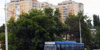 На сокольском мосту пассажирский автобус столкнулся с автомобилем - Gorod48.ru