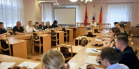 В Орле продолжается ликвидация последствий попадания БПЛА в многоквартирный дом в Северном районе - InfoOrel.Ru