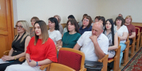 В Администрации Свердловского муниципального округа ЛНР новая рабочая неделя началась с расширенного аппаратного совещания - Администрация города Свердловска и Свердловского района