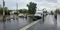 В Твери водитель иномарки не уступил дорогу и сбил мужчину на скутере - Афанасий-биржа