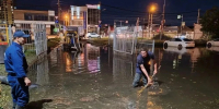 Более 400 заявок на откачку воды за три дня отработали спасатели в Краснодаре - Комсомольская Правда