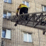 Спасение ребенка / Фото: ГУ МЧС России по Алтайскому краю - ИА Амител