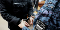 Попытка проноса запрещенных предметов в здание суда пресечена - УФССП России по Самарской области