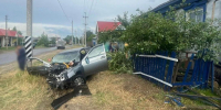 В Павловске водитель протаранил дом и погиб - ГТРК Воронеж