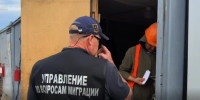 На стройке в Василеостровском районе Петербурга нелегалы попытались спрятаться от полиции - Петербургский дневник