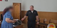 Жительница Красноярска случайно оставила полмиллиона рублей в магазине - 1-LINE