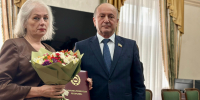 Депутаты поздравили представителей текстильной и легкой промышленности с профессиональным праздником - Народное Собрание
